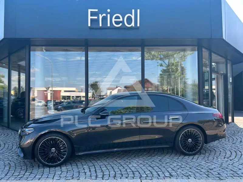 2025 Mercedes Benz E 220