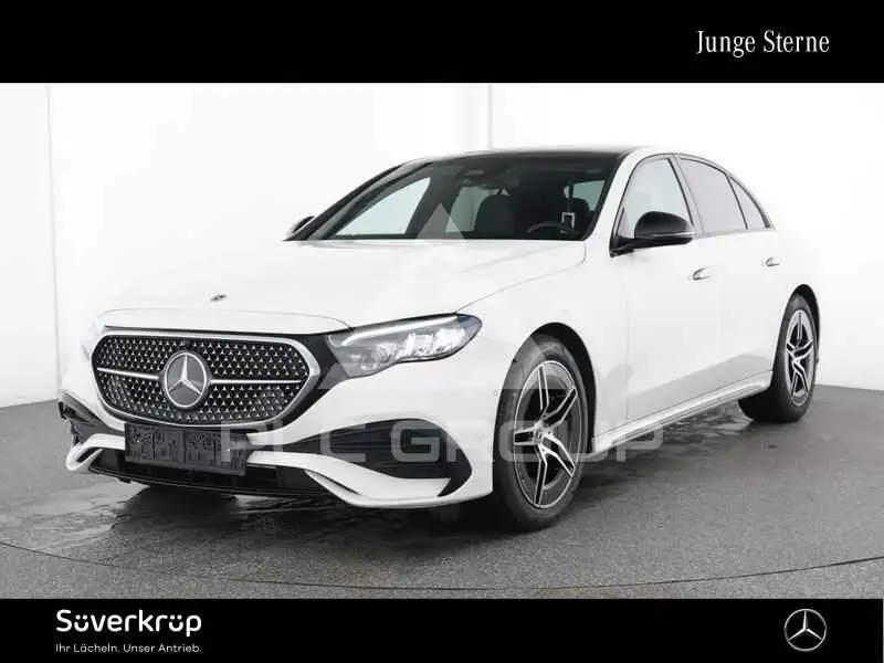 2025 Mercedes Benz E 220