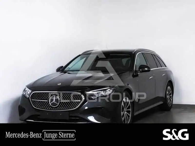 2025 Mercedes Benz E 220