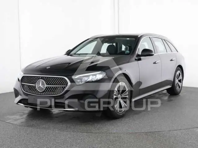 2025 Mercedes Benz E 220