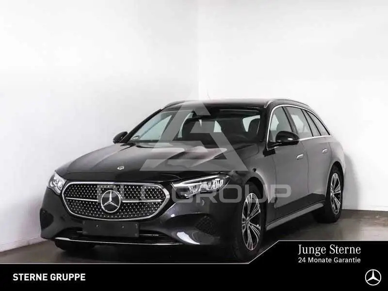 2025 Mercedes Benz E 220