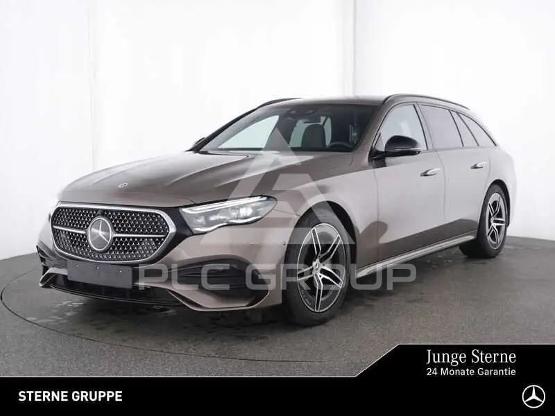 2025 Mercedes Benz E 220