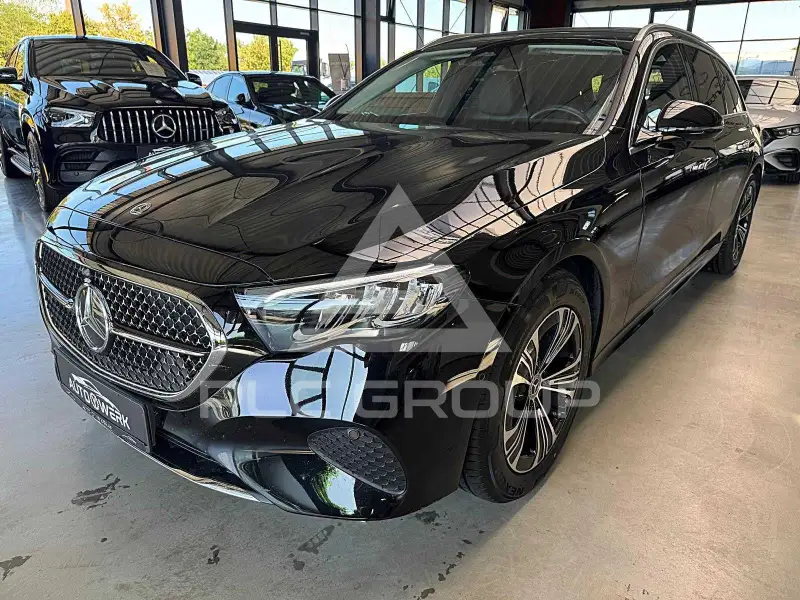 2025 Mercedes Benz E 220