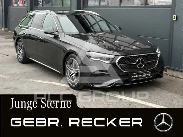 2025 Mercedes Benz E 220
