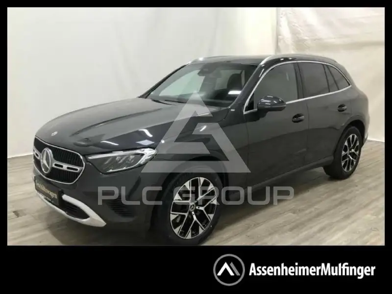 2025 Mercedes Benz GLC 200
