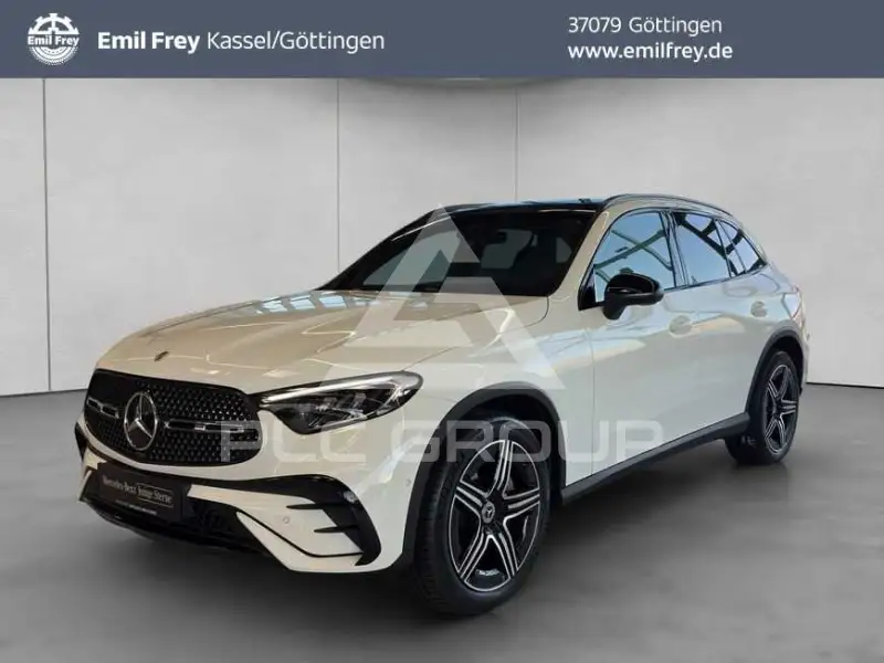 2025 Mercedes Benz GLC 200
