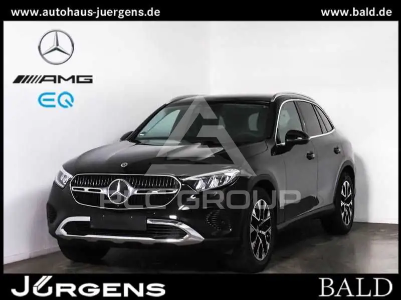 2025 Mercedes Benz GLC 200