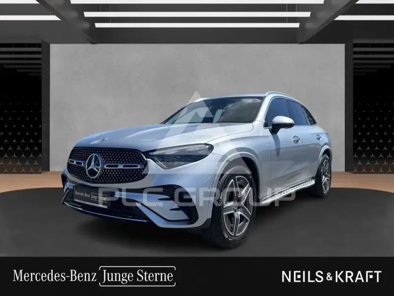 2025 Mercedes Benz GLC 200