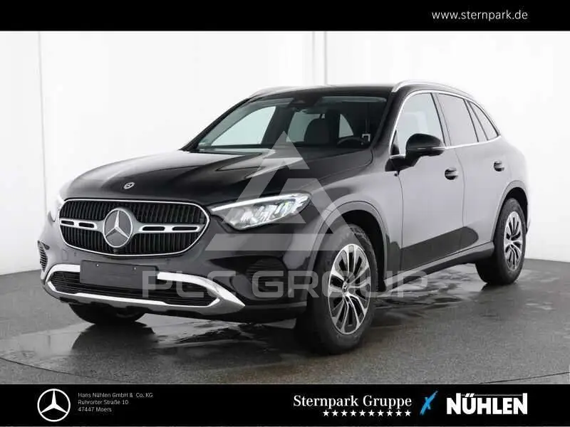 2025 Mercedes Benz GLC 200