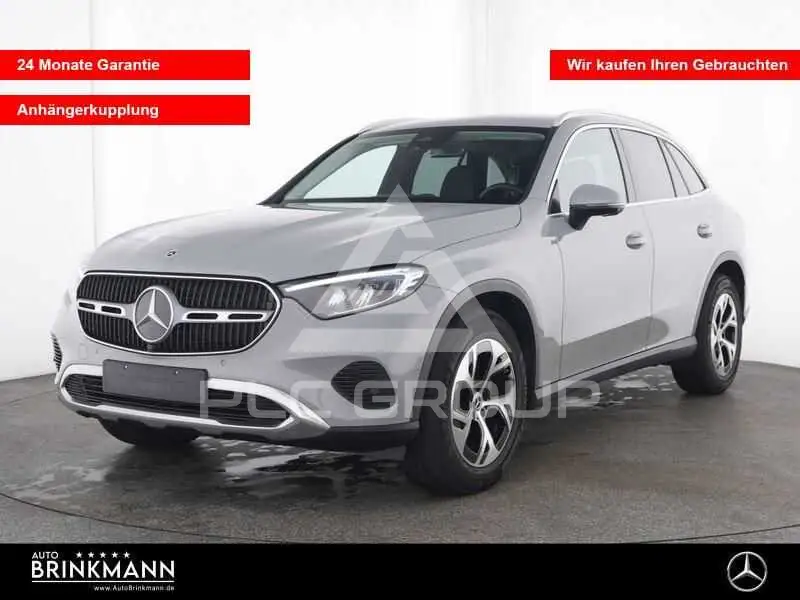 2025 Mercedes Benz GLC 200