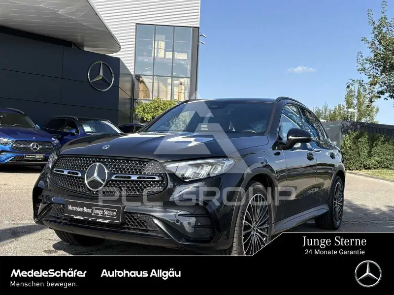 2025 Mercedes Benz GLC 200