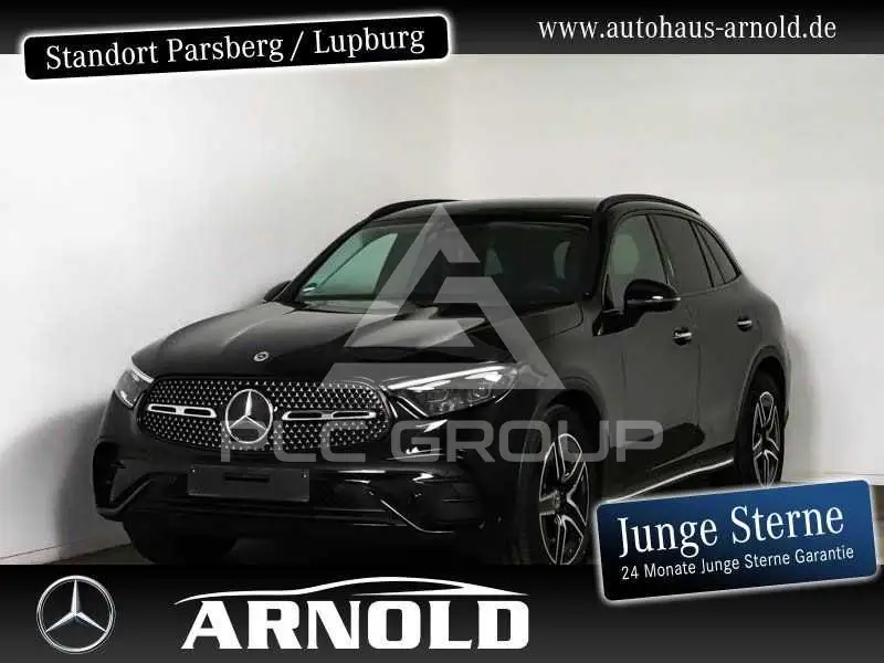 2025 Mercedes Benz GLC 200
