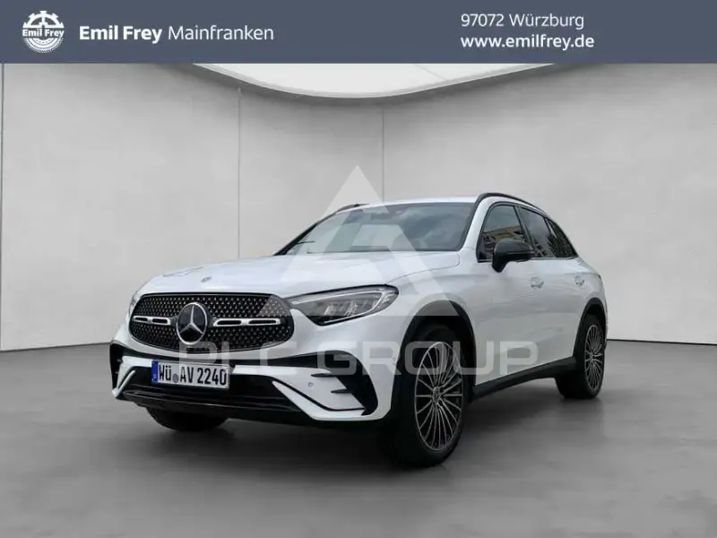 2025 Mercedes Benz GLC 200