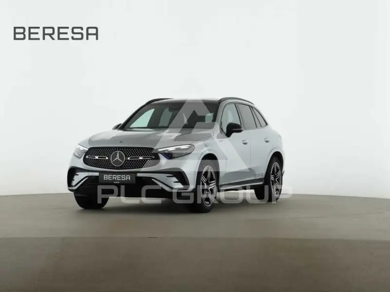 2025 Mercedes Benz GLC 200