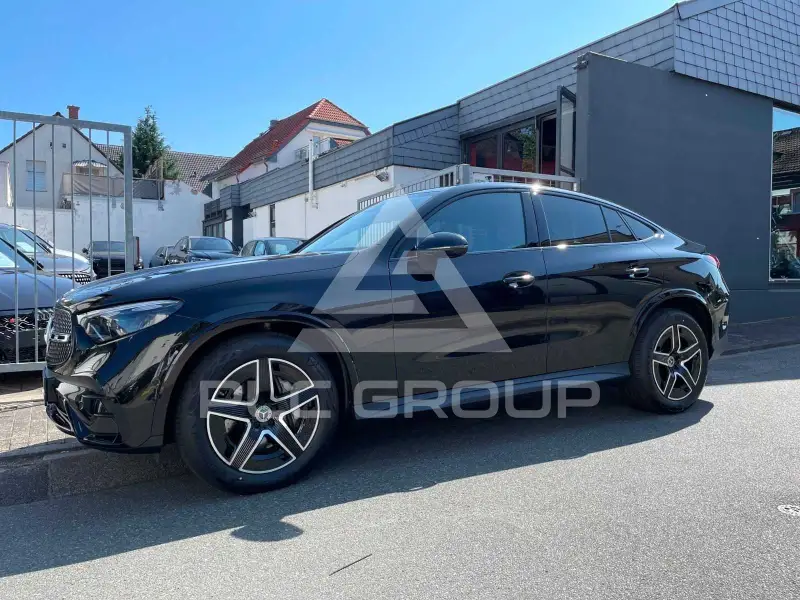 2025 Mercedes Benz GLC 200