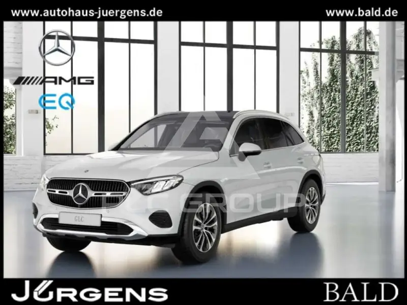 2025 Mercedes Benz GLC 200