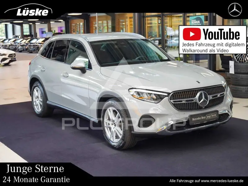 2025 Mercedes Benz GLC 200