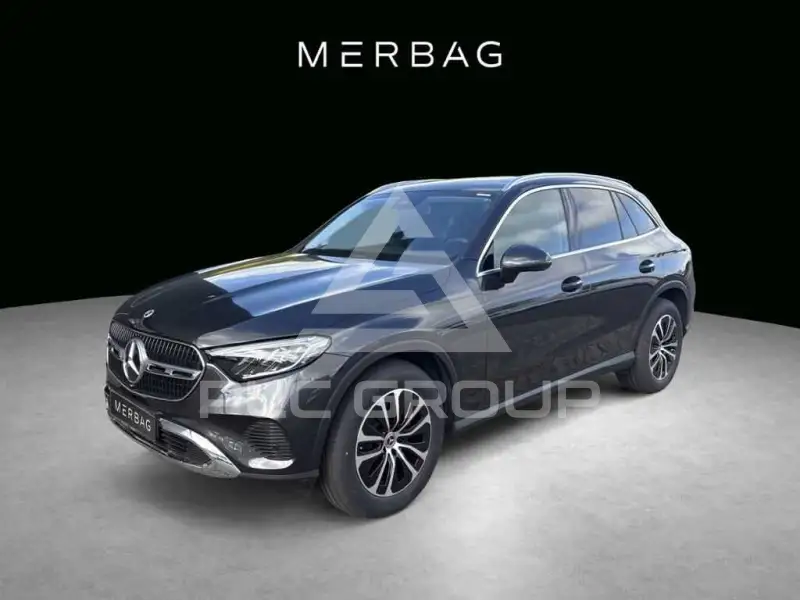 2025 Mercedes Benz GLC 200