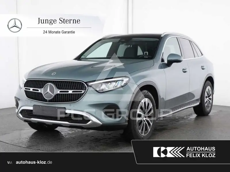 2025 Mercedes Benz GLC 200