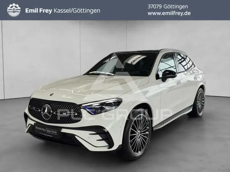 2025 Mercedes Benz GLC 200