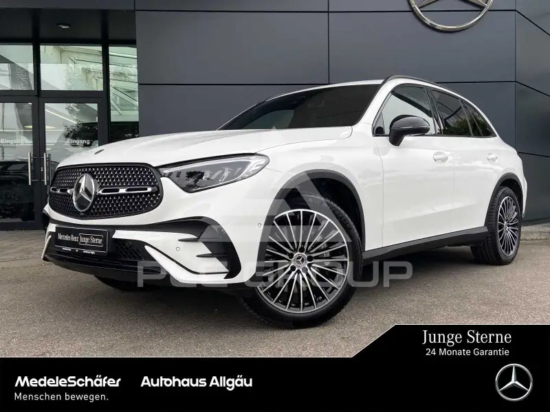 2025 Mercedes Benz GLC 200