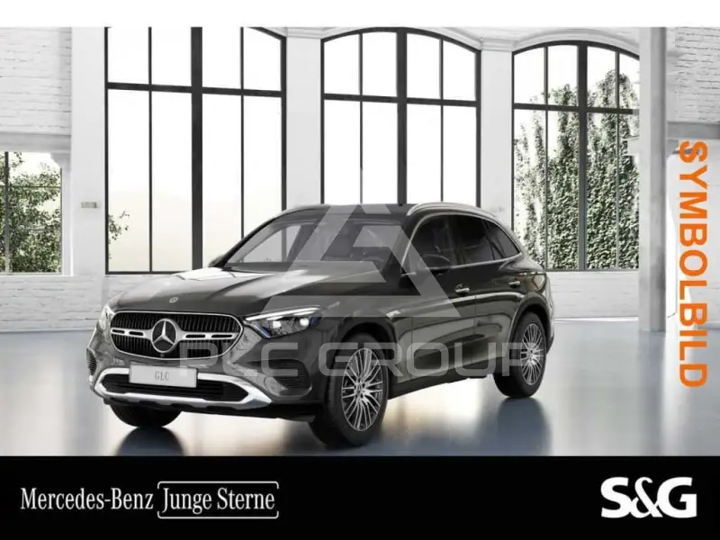 2025 Mercedes Benz GLC 200