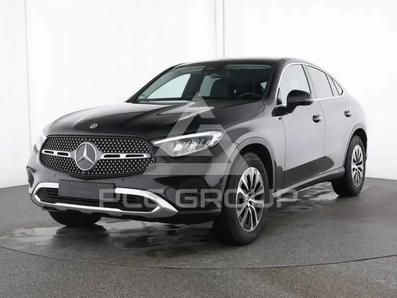 2025 Mercedes Benz GLC 200