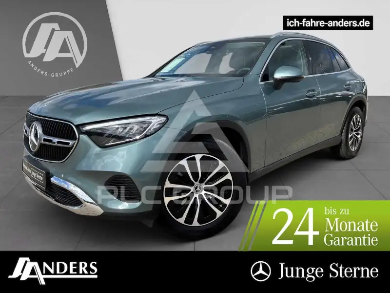 2025 Mercedes Benz GLC 200