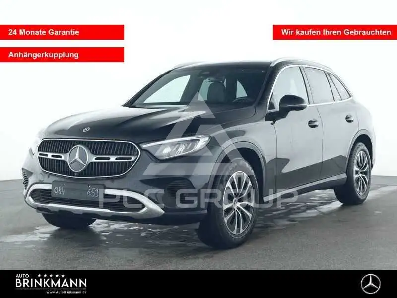 2025 Mercedes Benz GLC 200