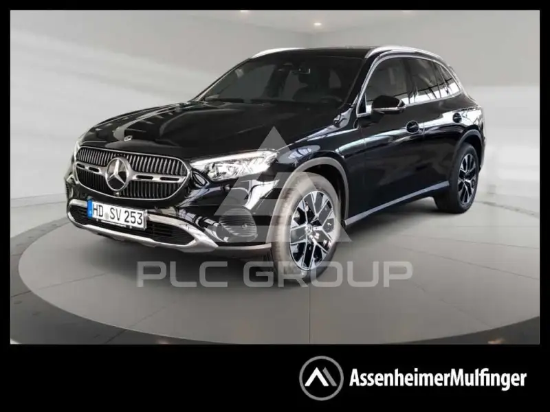 2025 Mercedes Benz GLC 200