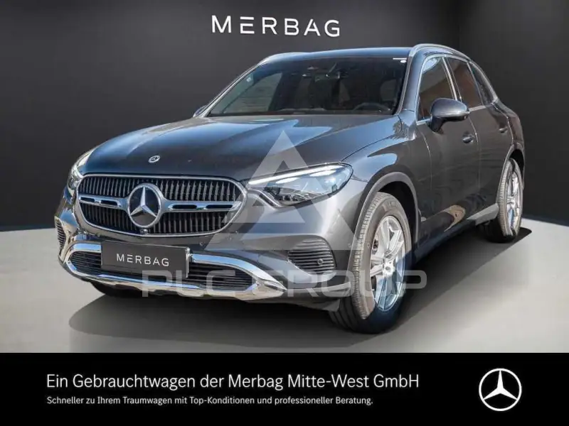 2025 Mercedes Benz GLC 200