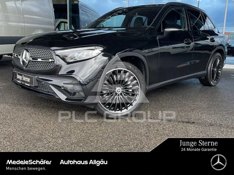 2025 Mercedes Benz GLC 200