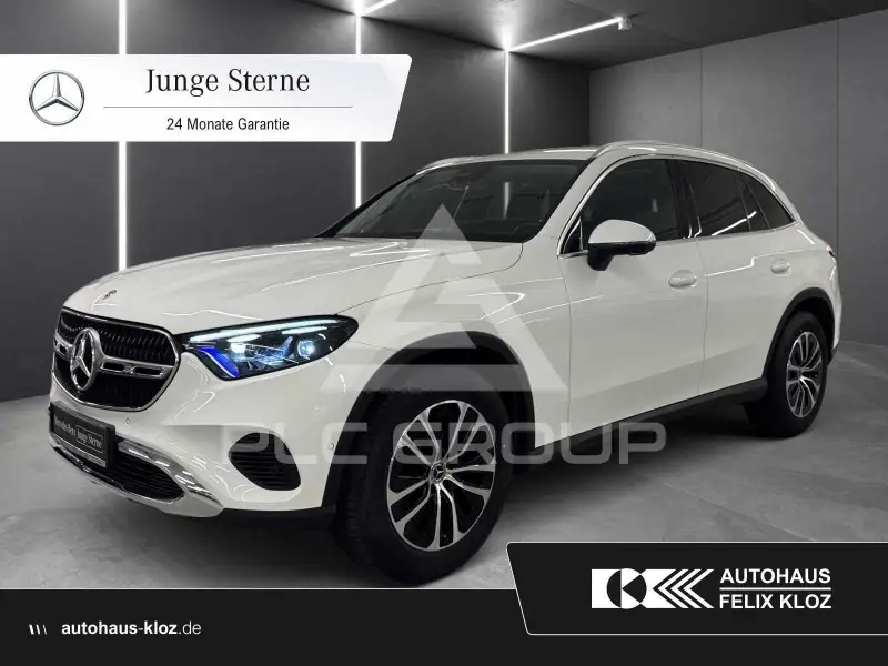 2025 Mercedes Benz GLC 200