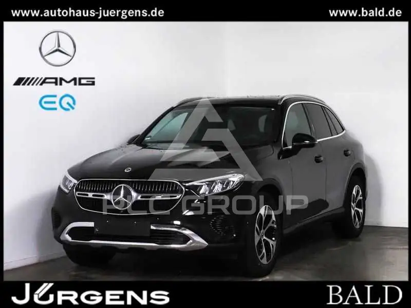 2025 Mercedes Benz GLC 200