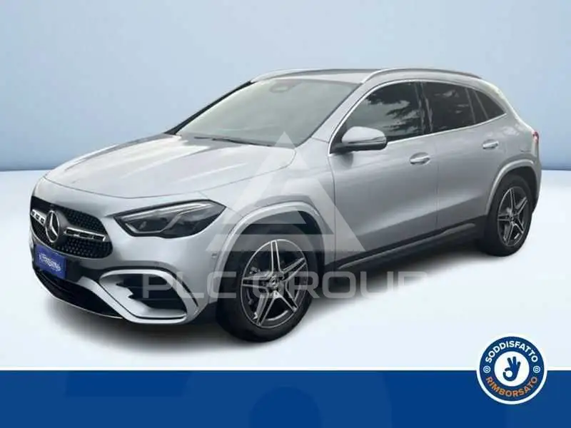 2025 Mercedes Benz GLA 200