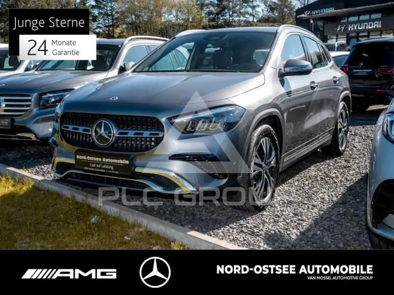 2025 Mercedes Benz GLA 200