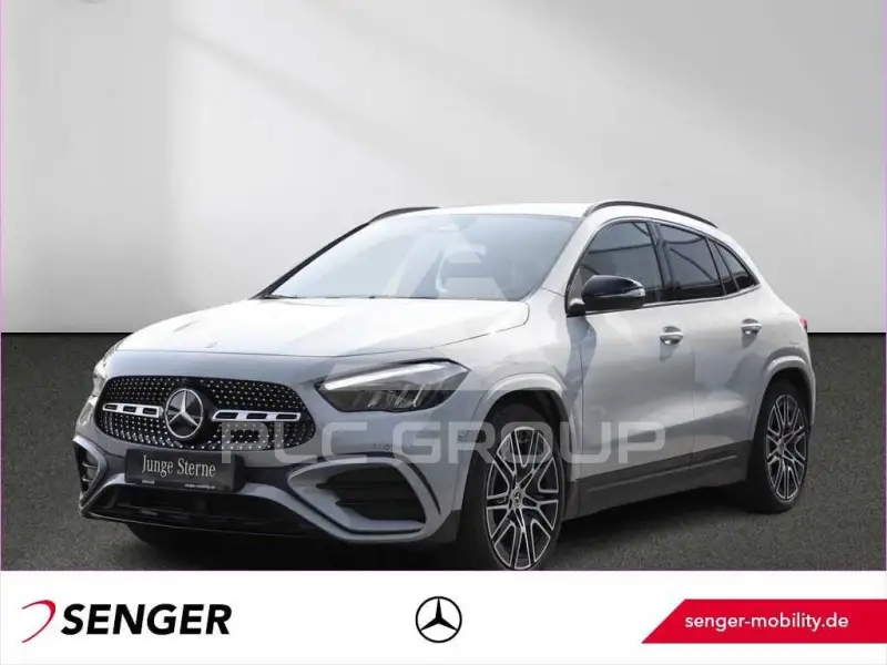 2025 Mercedes Benz GLA 200