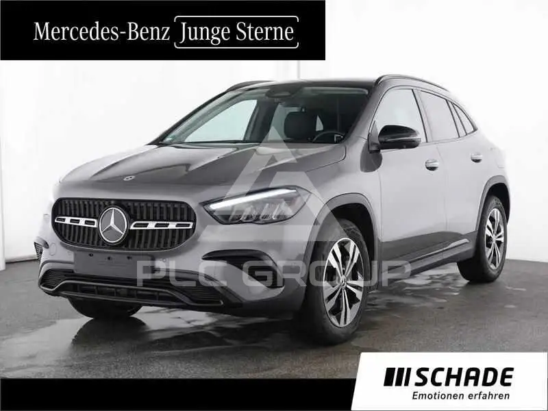 2025 Mercedes Benz GLA 200