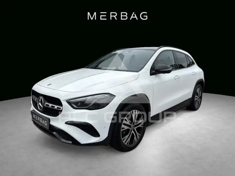 2025 Mercedes Benz GLA 200