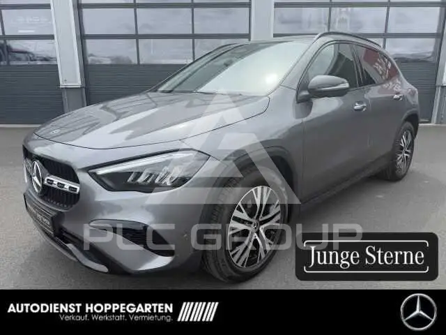 2025 Mercedes Benz GLA 200