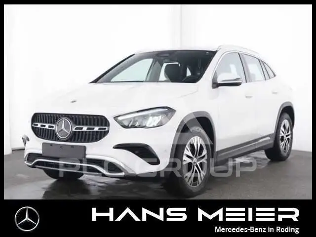 2025 Mercedes Benz GLA 200
