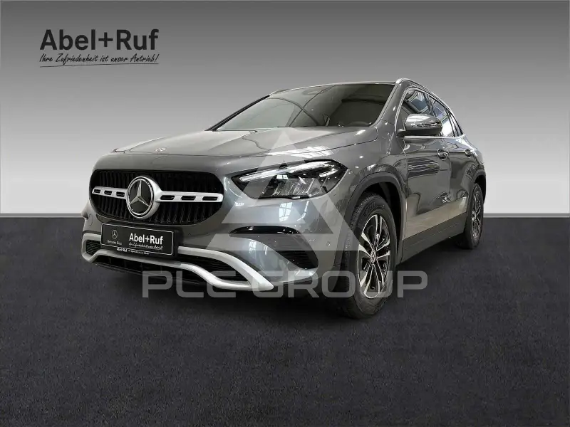 2025 Mercedes Benz GLA 200