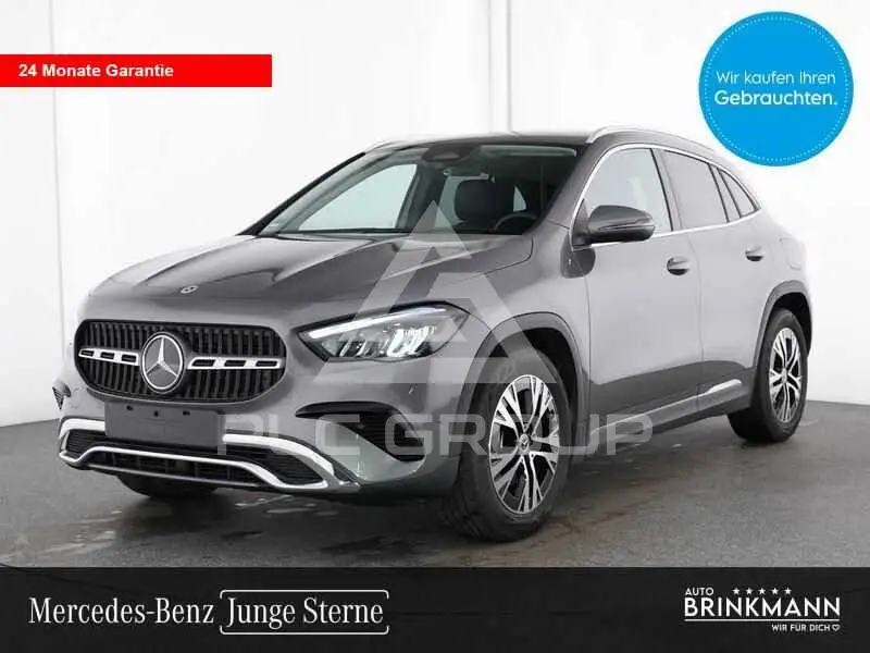 2025 Mercedes Benz GLA 200