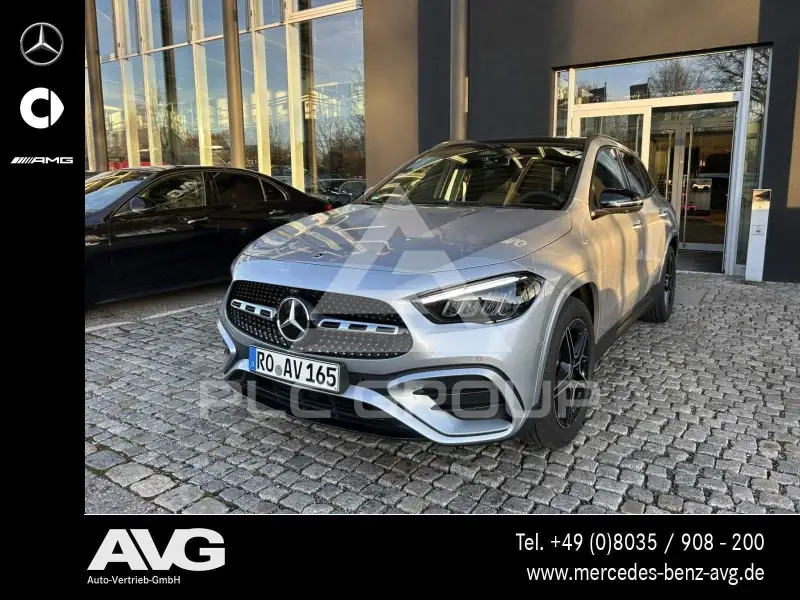 2025 Mercedes Benz GLA 200