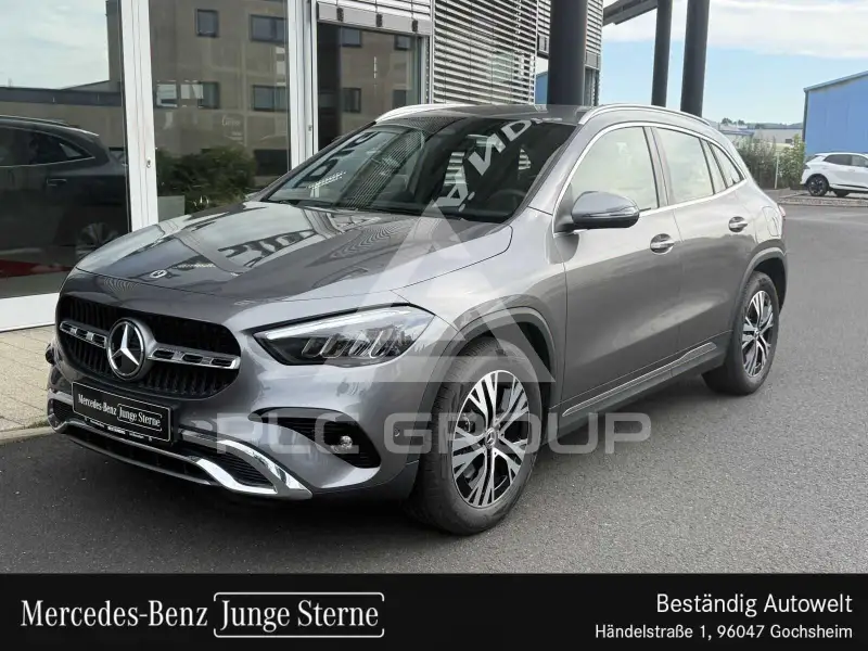 2025 Mercedes Benz GLA 200