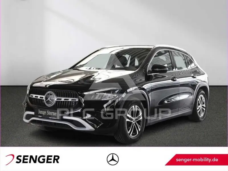 2025 Mercedes Benz GLA 200