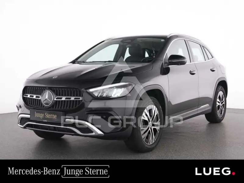 2025 Mercedes Benz GLA 200