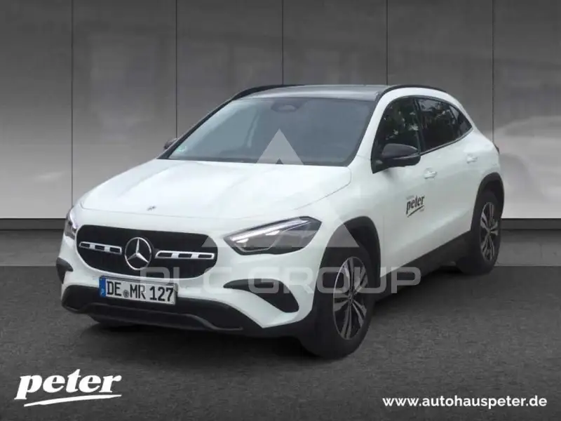 2025 Mercedes Benz GLA 200