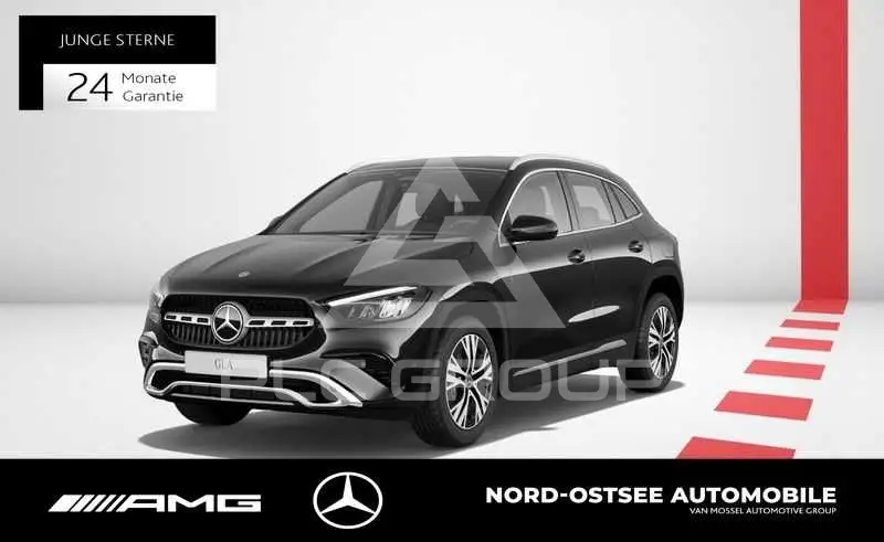 2025 Mercedes Benz GLA 200