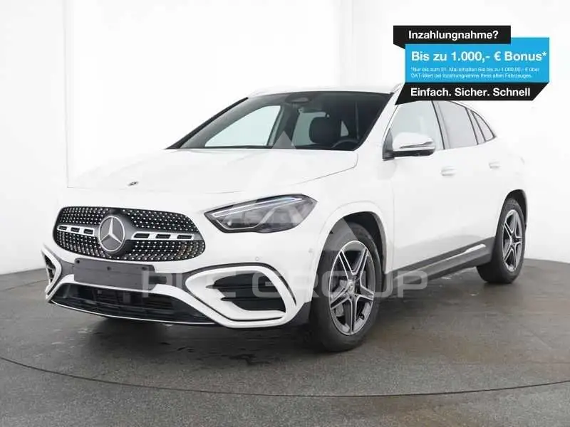 2025 Mercedes Benz GLA 200